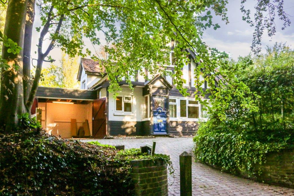 Church Lane, Chaldon, Surrey Graham John